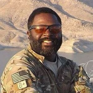 Meet your Posher, Christopher t.